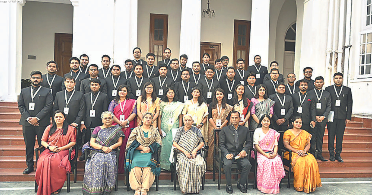 41 trainee PCS officers call on Uttar Pradesh Governor Anandiben Patel